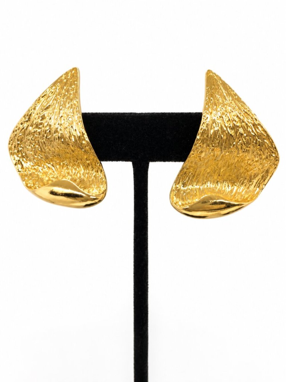 VINTAGE STATEMENT EARRINGS Gold Tone Flame Textured Clip On Runway 80s